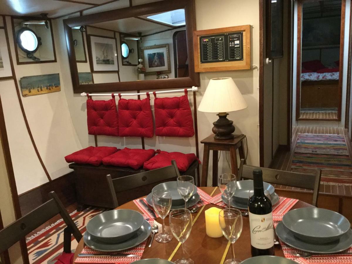 La Lutine Bateau-hôtel Barcelone